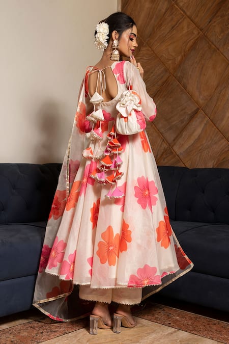 Shop_Pomcha Jaipur_White Dupatta Organza, Pant Cotton Silk, Top Round Floral Pattern Anarkali Set _at_Aza_Fashions
