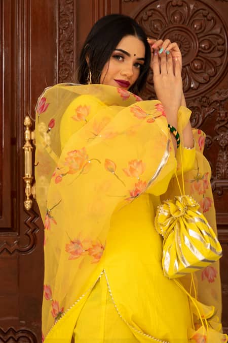 Buy Pomcha Jaipur Yellow Dupatta Organza, Pant Cotton Silk, Top Gota, Kurta Set With Embellished Online at Aza Fashions Buy_Pomcha Jaipur_Yellow Dupatta Organza, Pant Cotton Silk, Top Gota, Kurta Set With Embellished _Online_at_Aza_Fashions
