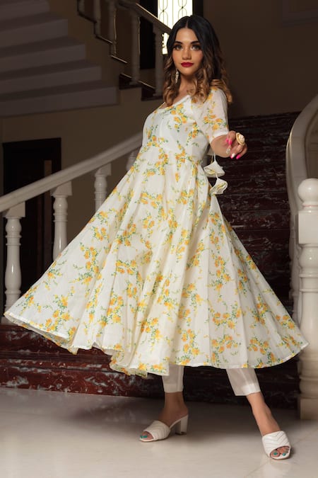 Pomcha Jaipur Floral Print Anarkali Set 