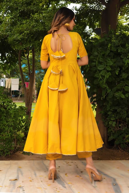 Shop Pomcha Jaipur Yellow Cotton Round Anarkali Set at Aza Fashions Shop_Pomcha Jaipur_Yellow Cotton Round Anarkali Set _at_Aza_Fashions