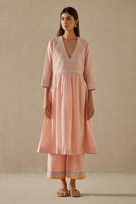 Shop_Sureena Chowdhri_Peach Organza, Silk Chanderi Thread Work, Applique V Neck Flared Kurta Set_at_Aza_Fashions