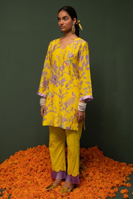 Chrkha_Yellow Kurta Chanderi Silk And Pant Cotton Sequin & Floral Print Scallop & Set _Online_at_Aza_Fashions