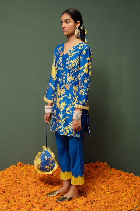 Shop Chrkha Blue Kurta Chanderi Silk And Pant Cotton Sequin & Floral Print Scallop & Set at Aza Fashions Shop_Chrkha_Blue Kurta Chanderi Silk And Pant Cotton Sequin & Floral Print Scallop & Set _at_Aza_Fashions
