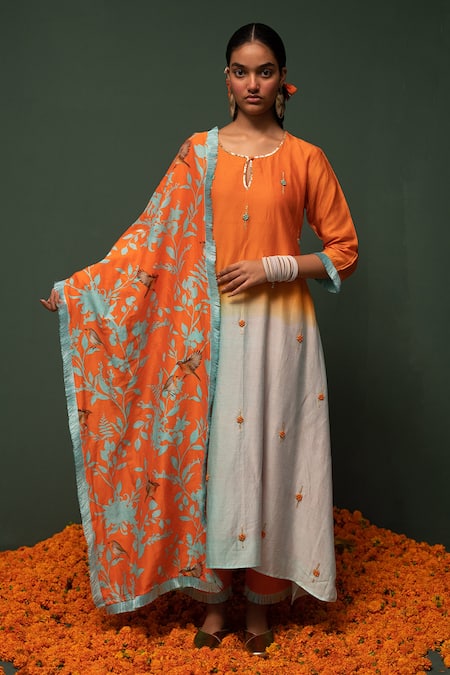 Chrkha Ombre Chanderi Silk Kurta Pant Set 