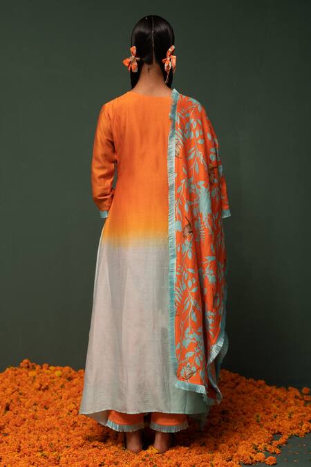 Buy Chrkha Orange Kurta And Dupatta Chanderi Silk & Pants Cotton Sequin, Ombre Set Online at Aza Fashions Buy_Chrkha_Orange Kurta And Dupatta Chanderi Silk & Pants Cotton Sequin, Ombre Set _Online_at_Aza_Fashions
