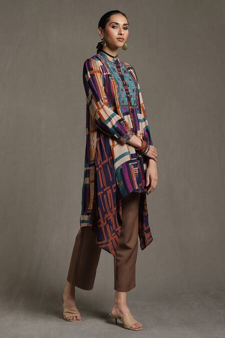 Ritu Kumar_Multi Color Viscose Chinon Geometric Motifs Band Collar Print Kurti_Online_at_Aza_Fashions