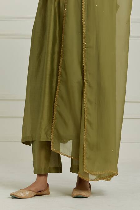Ikshita Choudhary_Green Chanderi Pant_at_Aza_Fashions