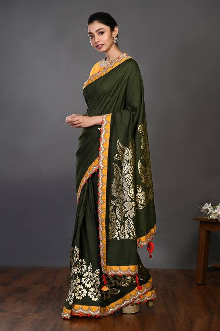 Onaya Green Handloom Saree With Blouse 4