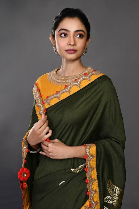 Onaya Green Handloom Saree With Blouse 5