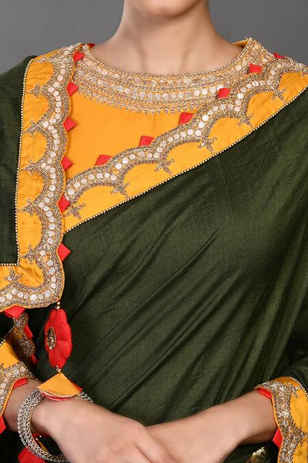 Onaya Green Handloom Saree With Blouse 6