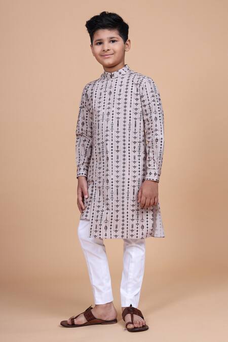 Buy Raghavendra Rathore Blue Pink Cotton Embroidery Linear Print Kurta Online at Aza Fashions Buy_Raghavendra Rathore Blue_Pink Cotton Embroidery Linear Print Kurta _Online_at_Aza_Fashions