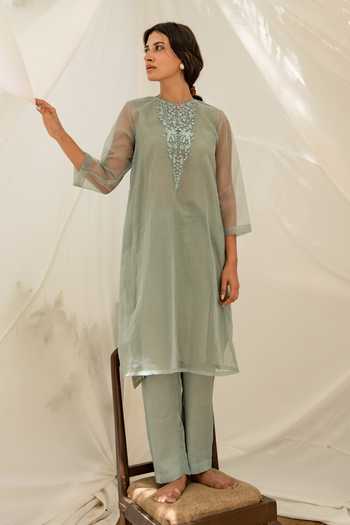 Buy_Avaasya Jaipur_Green Kurta- Organza, Pants- Muslin Silk, Slip- Mulmul Embroidered And Set _Online_at_Aza_Fashions
