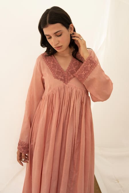 Buy_Avaasya Jaipur_Pink Kurta- Mul , Pants- Floral V Neck Embroidered Anarkali And Set _Online_at_Aza_Fashions