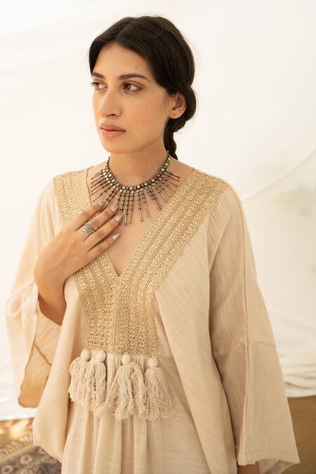 Avaasya Jaipur_White Kaftan- Handloom Linen, Slip- Mulmul Tassel V Neck  _at_Aza_Fashions