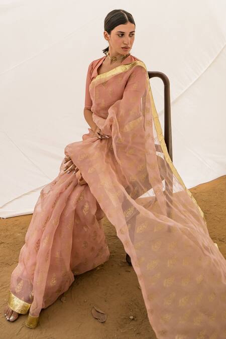Avaasya Jaipur_Pink Saree- Organza, Unstitched Blouse- Summer Floral Print_Online_at_Aza_Fashions