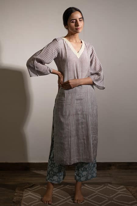 Avaasya Jaipur Printed Kurta & Pant Set 