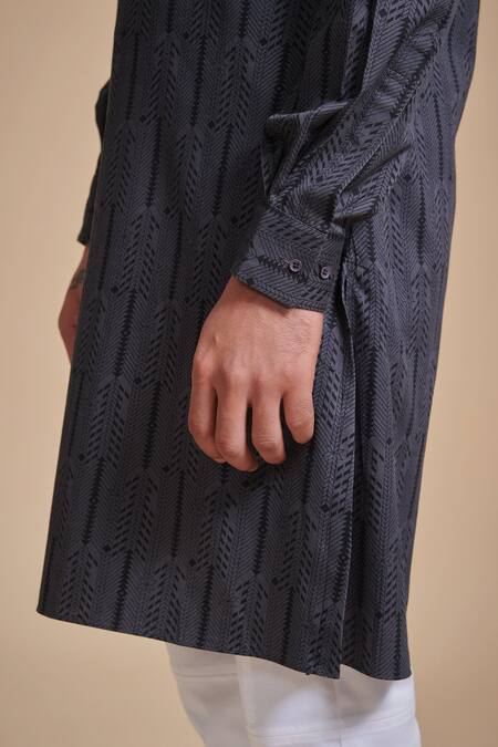 Raghavendra Rathore Blue_Grey Cotton Geometric Print Kurta _at_Aza_Fashions