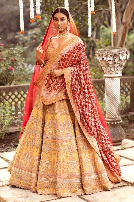 Buy Gorgeous Red Heavy Embroidered Velvet Bridal Wear Lehenga Choli - Zeel  Clothing