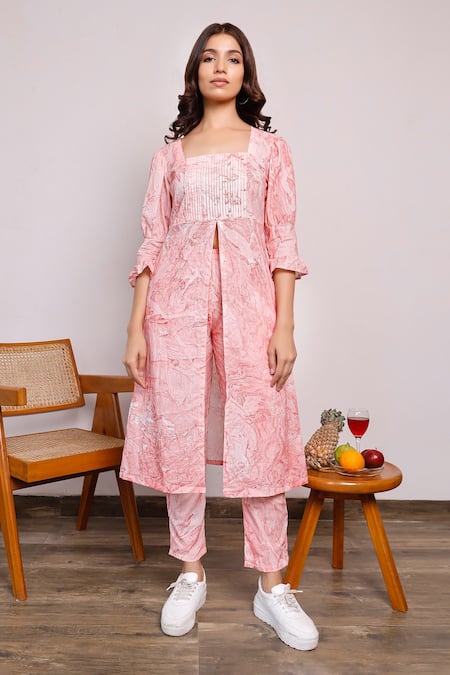 Pheeta Red Cotton Printed Marble Square Neck Kurta And Pant Set 