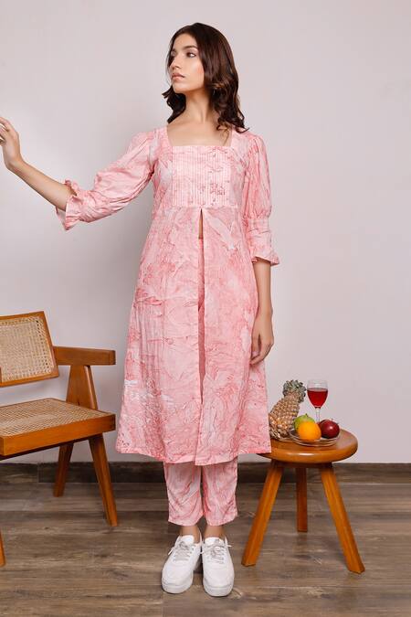 Buy_Pheeta_Red Cotton Marble Square Neck Print Kurta And Pant Set_Online_at_Aza_Fashions