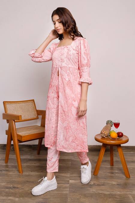 Shop_Pheeta_Red Cotton Marble Square Neck Print Kurta And Pant Set_Online_at_Aza_Fashions