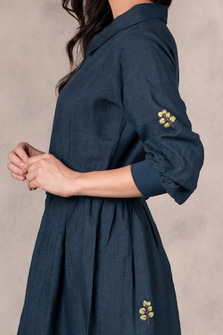 Arcvsh By Pallavi Singh Green 100% Linen Floral Shirt Collar Dress at Aza Fashions Arcvsh By Pallavi Singh_Green 100% Linen Floral Shirt Collar Dress _at_Aza_Fashions