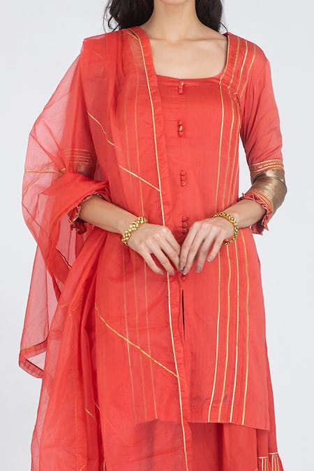 Kalakari by Akanksha_Red Silk Chanderi And Organza Gota Patti Square Neck Kurta Lehenga Set_Online_at_Aza_Fashions