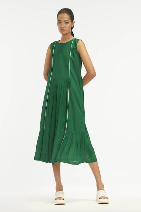 Caitlyn Emerald Green Satin Midi Dress / Flutter Sleeves Tea Length Dress /  Ruched and Slit Detail - Etsy Norway