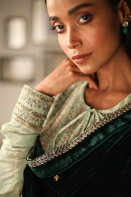 Buy_Rhua_Green Anarkali - Tissue Chanderi, Dupatta - Velvet, Pant- Embroidered Set_Online_at_Aza_Fashions