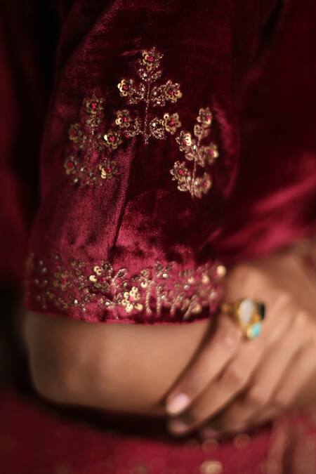 Rhua Red Blouse Velvet, Dupatta Organza, Lehenga Polka Dot Leaf Neck Print Set at Aza Fashions Rhua_Red Blouse Velvet, Dupatta Organza, Lehenga Polka Dot Leaf Neck Print Set _at_Aza_Fashions