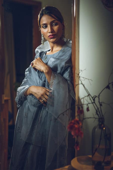 Rhua_Grey Dupatta Organza, Kurta Chanderi, Pant Cotton Silk Embroidered Set _Online_at_Aza_Fashions