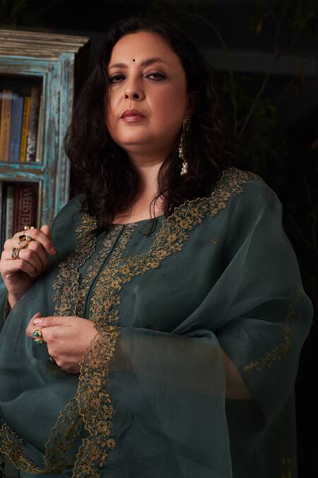 Rhua_Green Dupatta Organza, Kurta Pure , Pant Cotton Embroidered Set_Online_at_Aza_Fashions