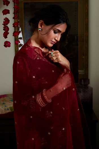 Rhua_Red Dupatta Organza, Kurta, Pant Velvet Aari, Zardozi Leaf Embroidered Set _at_Aza_Fashions