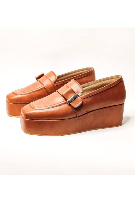 The Alter Brown Tessa Platform Loafers at Aza Fashions The Alter_Brown Tessa Platform Loafers _at_Aza_Fashions