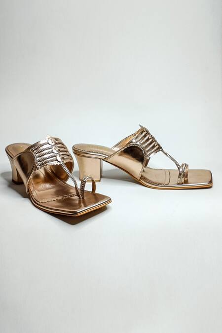 The Alter Pink Bows Kolhapuri Block Heels Online at Aza Fashions The Alter_Pink Bows Kolhapuri Block Heels _Online_at_Aza_Fashions