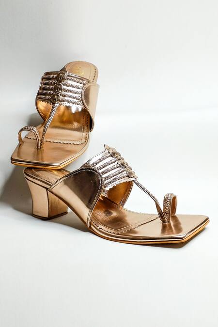 The Alter Pink Bows Kolhapuri Block Heels at Aza Fashions The Alter_Pink Bows Kolhapuri Block Heels _at_Aza_Fashions