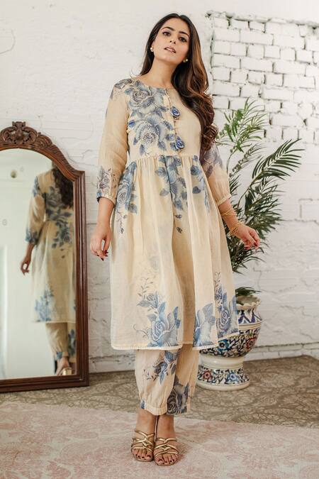 Naaz By Noor_Beige Cotton, Chanderi, Dupatta Organza Floral Print Round Neck Anarkali Set _Online_at_Aza_Fashions