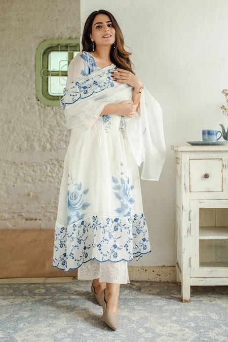 Buy Naaz By Noor Blue Cotton, Organza, Chanderi Floral Motifs Square Neck Print Kurta Pant Set Online at Aza Fashions Buy_Naaz By Noor_Blue Cotton, Organza, Chanderi Floral Motifs Square Neck Print Kurta Pant Set _Online_at_Aza_Fashions