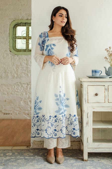 Naaz By Noor Blue Cotton, Organza, Chanderi Floral Motifs Square Neck Print Kurta Pant Set at Aza Fashions Naaz By Noor_Blue Cotton, Organza, Chanderi Floral Motifs Square Neck Print Kurta Pant Set _at_Aza_Fashions