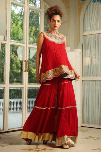 Buy_Pallavi Jaipur_Red Wrinkle Crepe Lining Shantoon Gota Patti Embroidered Tunic And Sharara Set _Online_at_Aza_Fashions