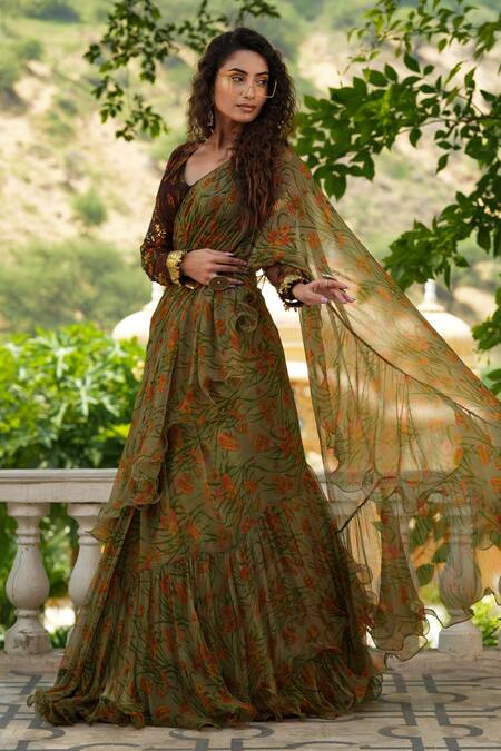 Buy Pallavi Jaipur Green Chiffon Lining Shantoon Floral Print, Pre-pleated Saree With Blouse Online at Aza Fashions Buy_Pallavi Jaipur_Green Chiffon Lining Shantoon Floral Print, Pre-pleated Saree With Blouse _Online_at_Aza_Fashions