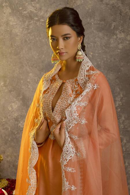 Glittire By Sakshi Verma_Peach Organza, Chanderi Dori Embroidery Keyhole Kurta Palazzo Set_Online_at_Aza_Fashions
