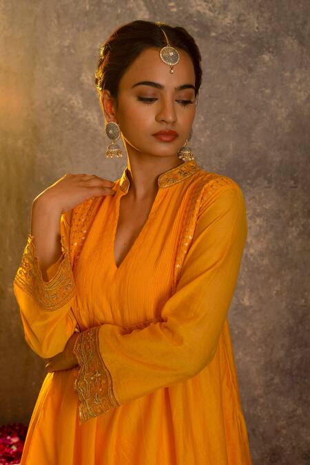 Glittire By Sakshi Verma_Yellow Silk Chanderi Embroidered Zari And Kaalidar Kurta Palazzo Set _at_Aza_Fashions