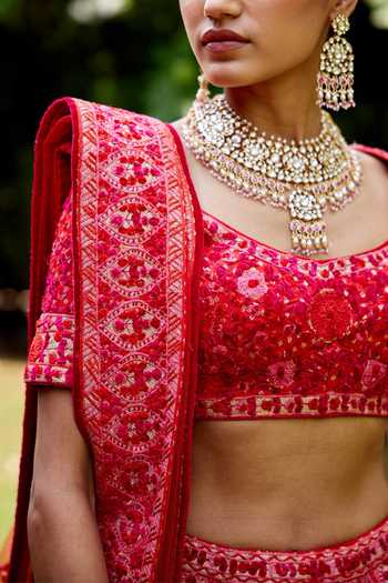 Shop_Shyam Narayan Prasad_Red Silk Brocade And Net Thread & Applique Scoop Neck Bridal Lehenga Set _Online_at_Aza_Fashions