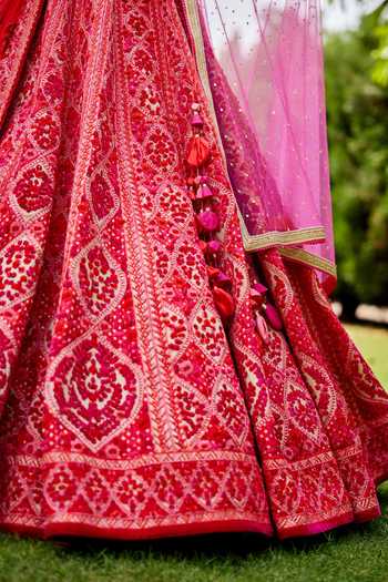 Shyam Narayan Prasad_Red Silk Brocade And Net Thread & Applique Scoop Neck Bridal Lehenga Set _at_Aza_Fashions