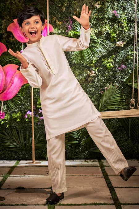 Little Luxury Pintuck Bundi & Kurta Set 