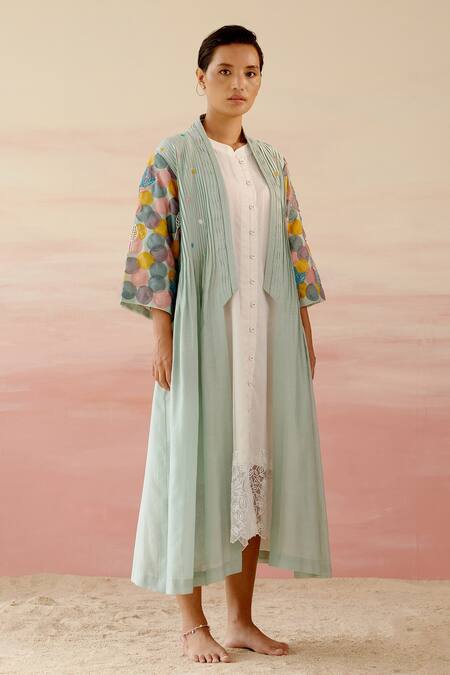 Shweta Aggarwal_Green Organza, Chanderi Patchwork Appliques Polka Dot Embroidered Cape With _Online_at_Aza_Fashions