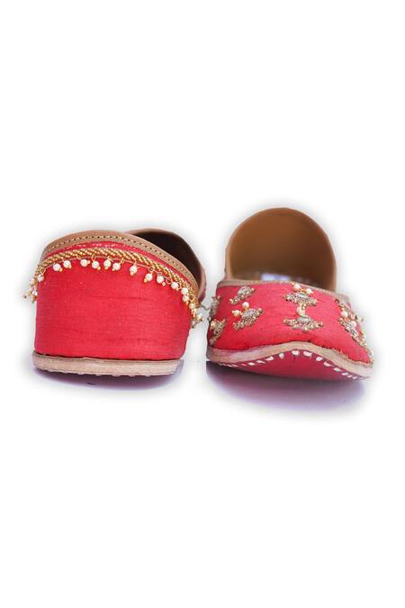 Label Deepti Bajaj_Red Embroidered Freesia Silk Juttis _at_Aza_Fashions