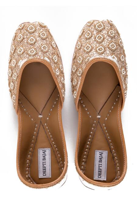 Label Deepti Bajaj_Ivory Pearl Embroidered Silk Juttis _at_Aza_Fashions