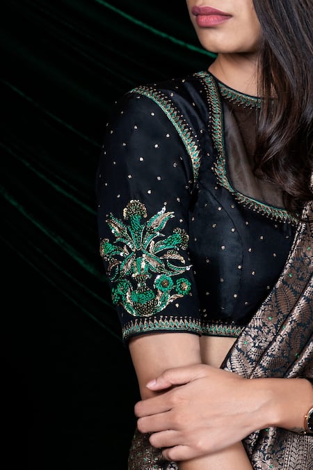 Shimai Jayachandra Sleeve Embroidered Blouse 